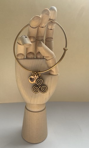Alex ani triskelion path - &, of