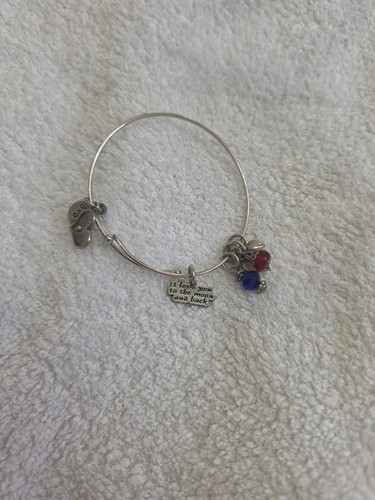 Silver tone expandable love - silver,