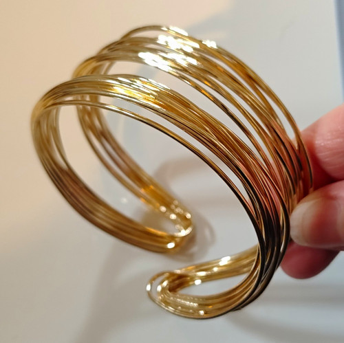 Gold tone multi - tone, open