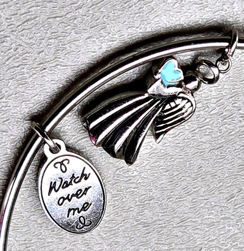 Hallmark charm bracelet - hallmark,