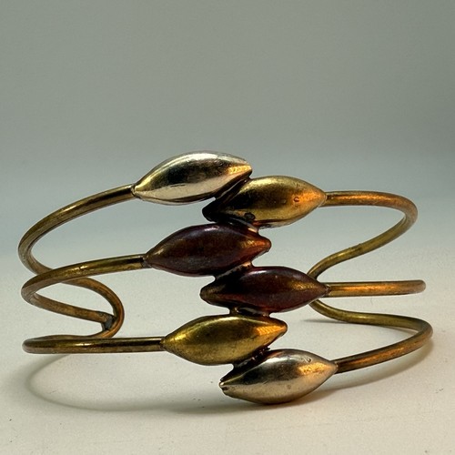 Vintage bracelet cuff clamper - vintage,